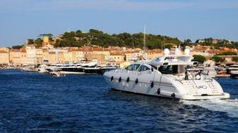 Mangusta Yacht Charter A In Saint Tropez