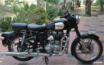 Royal Enfield Classic Black HD Pics Wroc Awski