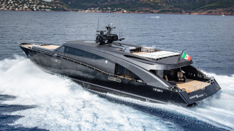 In Photos Roberto Cavalli S New Superyacht Dom Revealed