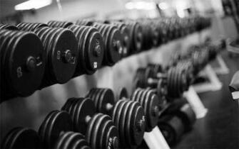 Heavy Weights Moderate Reps Vs Light High For A Lean