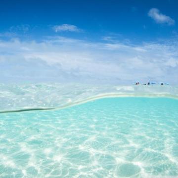 Clear Ocean Water Ultra HD Desktop Background Wallpaper For 4k UHD