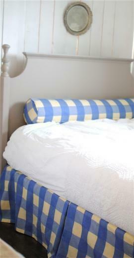 Blue Gingham B E D R O M S