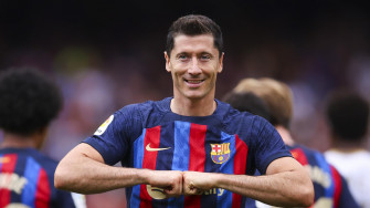 Barcelona Elche Robert Lewandowski At The Double As Barca