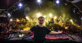 Martin Garrix Full HD Wallpaper And Background