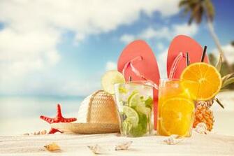 Flip Flops Pineapple Cocktails Lime Orange Summer Wallpaper