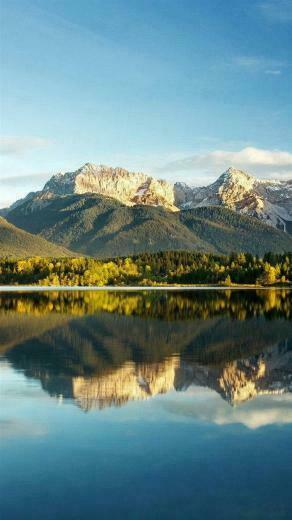 Your iPhone HD Beautiful Nature Mountain Wallpaper