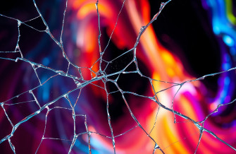 Cracked Screen Wallpaper Windows