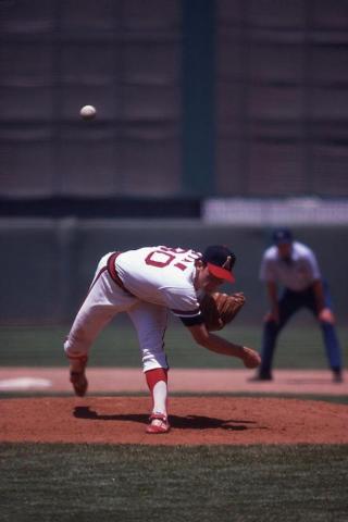 The Ryan Express Fires A Fastball Famous Baseball Players Kc