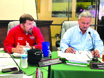 News Council Agrees On Employee Pay Raises In Workshop 830times