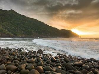 Surf Paradise Of El Tunco Salvador Two Farr Away