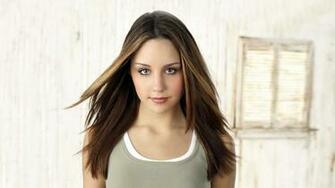 Amanda Bynes Background High Quality Wallpaper