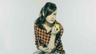 Innocent Yet Sexy Emma Stone HD Wallpaper Webdesignfm