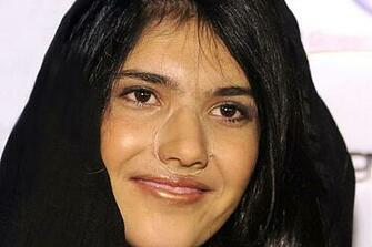What Do People Named Aisha Look Like