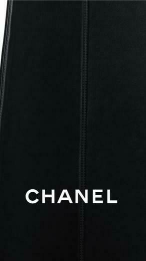 Chanel Girl Glasses Flower Wallpaper Background iPhone