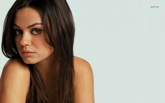 Mila Kunis Wallpaper Celebrity