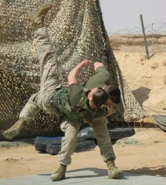 File Mcmap Shoulder Throw Jpg