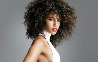 Wallpaper Girl Singer Alicia Keys Grey Background Curls
