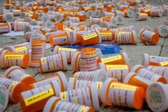 Oxycontin Maker Purdue Pharma Files For Bankruptcy Over Opioid
