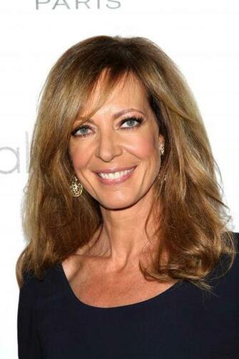 Allison Janney HD Desktop Wallpaper
