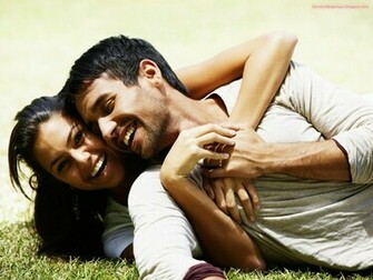 Couple In Love Wallpaper