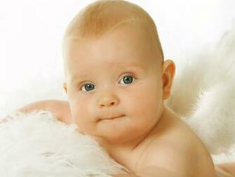 Wallpaper Beautiful Baby
