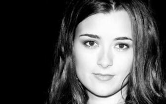 Cote De Pablo Widescreen Wallpaper