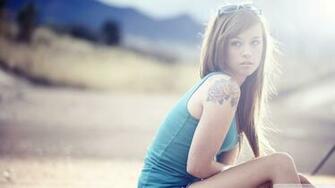 Beatiful Girls Wallpaper