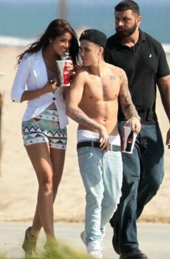 Justin Bieber S New Girlfriend Meet Yovanna Ventura