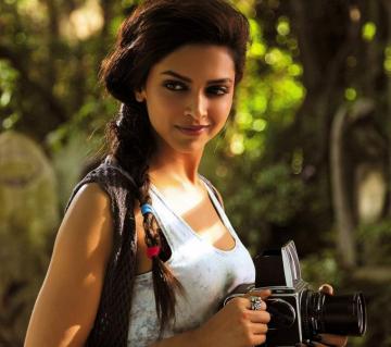Bollywood Actresses Wallpaper New Background