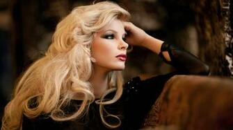 Full HD Wallpaper Curly Long Hair Blouse Blonde Makeup
