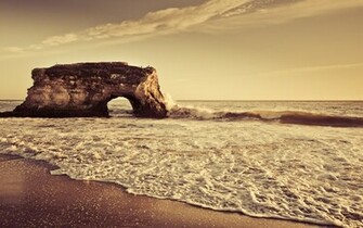 Ocean Rock Sepia Wallpaper Stock Photos