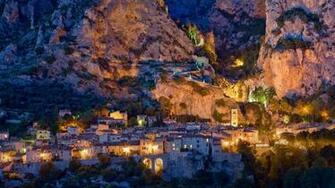 Moustiers Sainte Marie HD Wallpaper Background