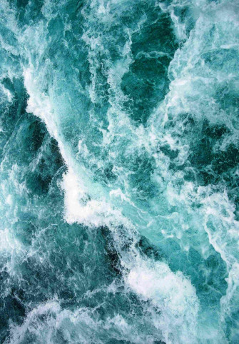 4k Ocean Waves iPad Wallpaper