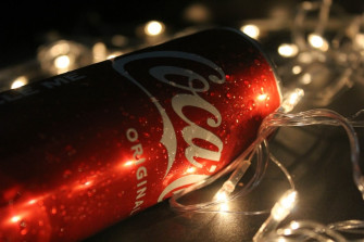 A Close Up Of Cup Photo Coke Image