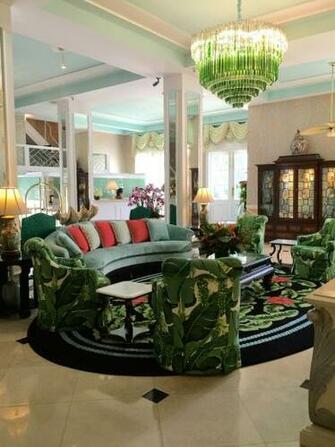 The Glam Pad Carleton Varney Colorizes Colony Hotel