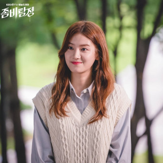 Photos New Stills Added For The Upcoming Korean Drama Zombie
