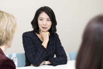 Japanese Women Wallpaper