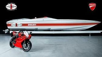 Cigarette Racing 42x Ducati Edition Boat Photo