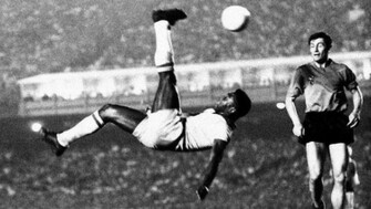 Pele Bicycle Kick Wallpaper