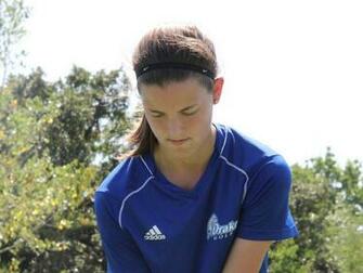 Drake University Athletics Women S Golf Led By Askelson At Umkc