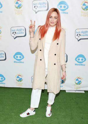 Caity Lotz Celebrities To The Rescue In Los Angeles