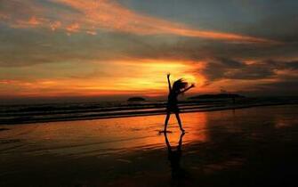 Sunset Mood Reflection Ocean Sea Sky Clouds Happy Wallpaper Background