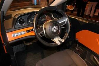 Elio Motors Mpg Wheeler Image Jpg