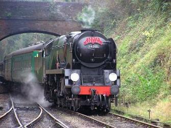 Vintage Steam Train Photographic Wallpaper For Your Computer Desktop