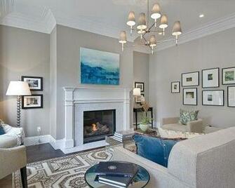 Benjamin Moore Abalone Wallpaper Paint