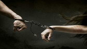 Love Pain And Hurts HD Wallpaper For Sad People