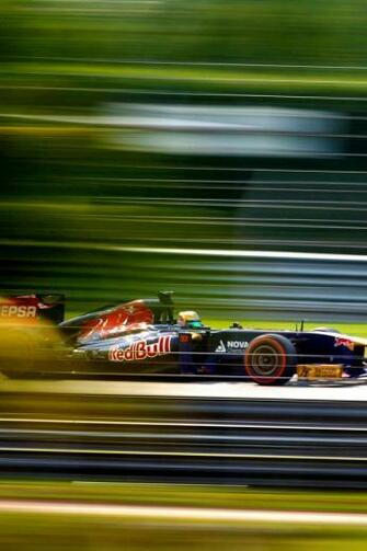 F1 Formula One iPhone Wallpaper Ipod