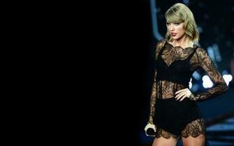 Taylor Swift Hot Wallpaper