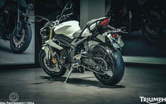 Triumph Street Triple Wallpaper