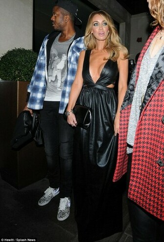 Wallpaper India Lauren Pope In Plunging Floorlength Gown With Her